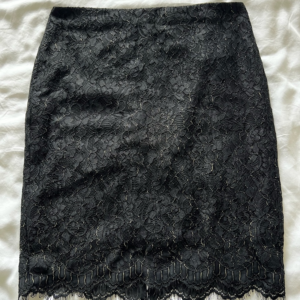 Banana Republic Lace Pencil Skirt